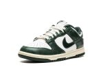 Nike Dunk Low "Vintage Green" WMNS