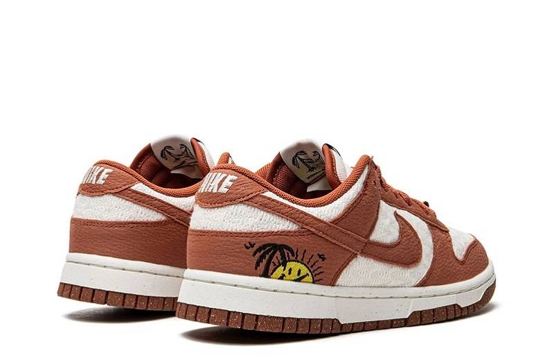 Nike Dunk Low “Sun Club”