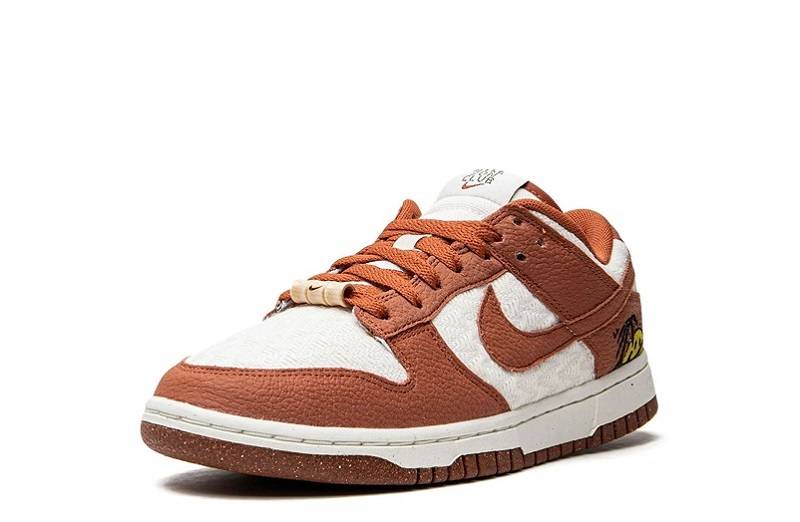 Nike Dunk Low “Sun Club”