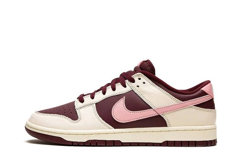 Dunk Lows “Valentine’s Day”