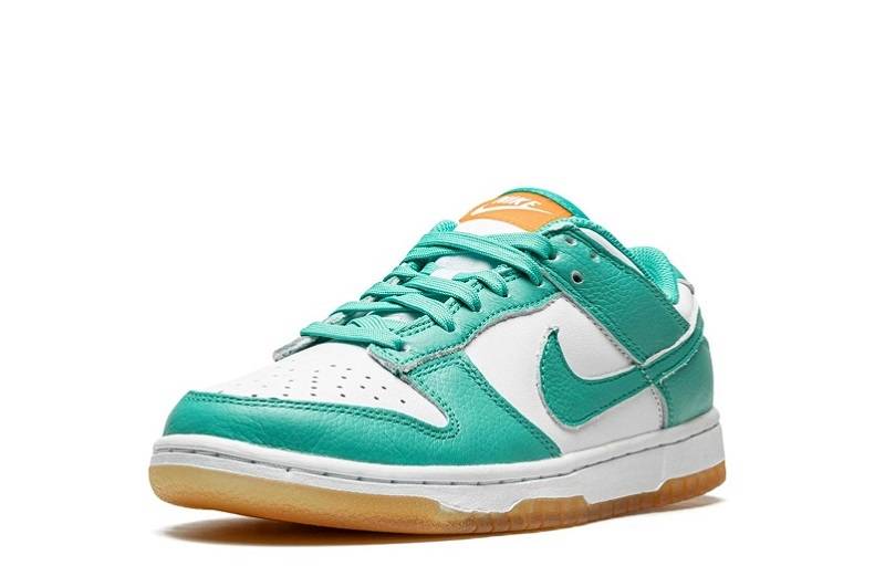 Sb Dunk Low “Turquoise Green Orange”