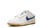 Dunks Low SE “Sail Dark Marina Blue”