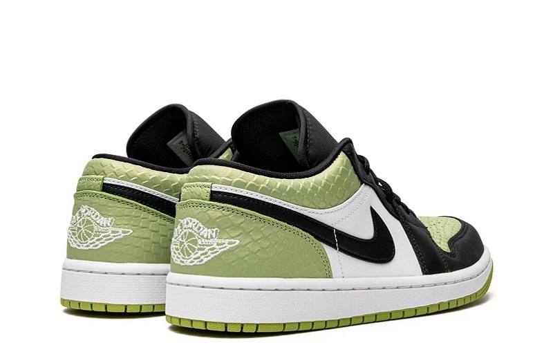 Wmns Air Jordan 1 Low Se &Quot;Vivid Green Snakeskin&Quot;