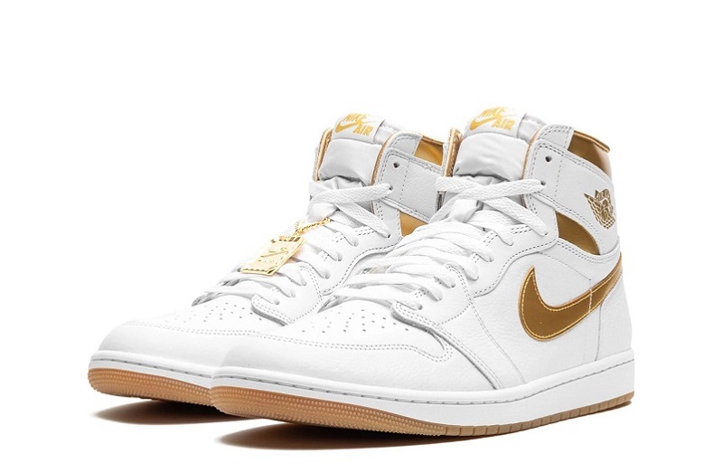 Wmns Air Jordan 1 Retro High Og &Quot;Metallic Gold&Quot;