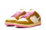 Wmns Dunk Low SE "Dance - Bronzine Pink"