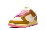 Wmns Dunk Low SE "Dance - Bronzine Pink"