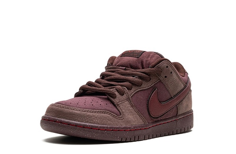 Dunk Low Premium Sb &Quot;City Of Love Collection - Burgundy Crush&Quot;