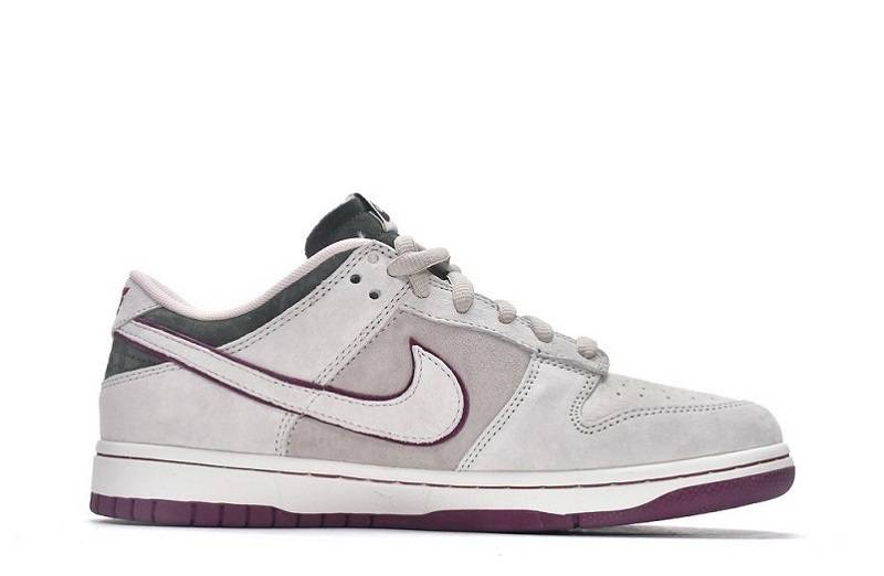 Dunk Low “Grey Dark”