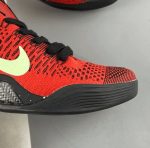 NIKE KOBE 9 x UNIVERSITY RED