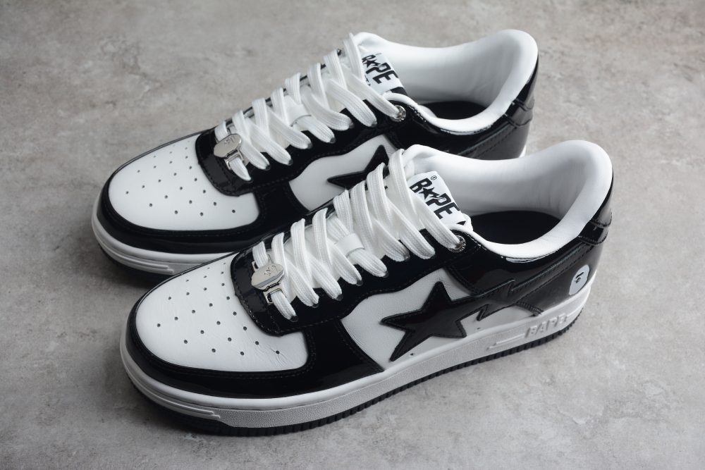 Bape Sta Low-Top Sneakers In Black And White