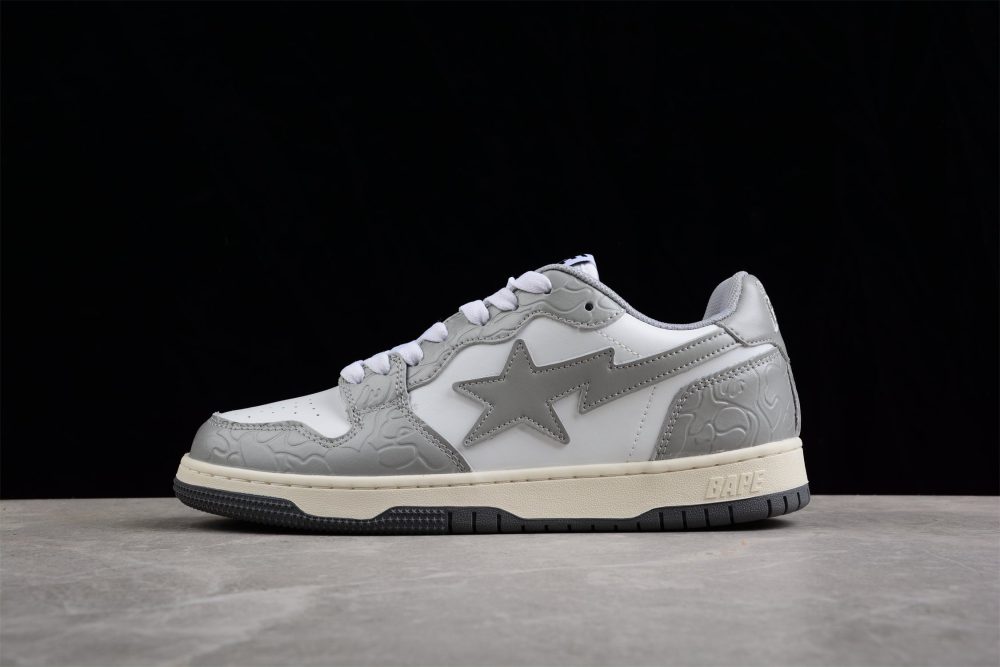 Bape Sta Low-Top Sneakers In White And Gray