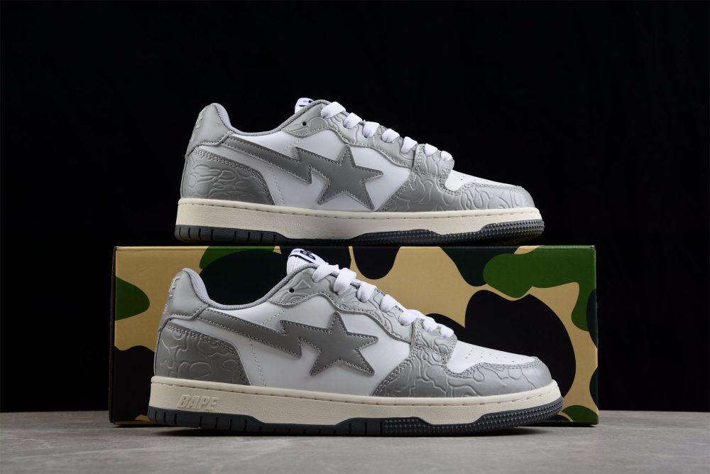 Bape Sta Low-Top Sneakers In White And Gray