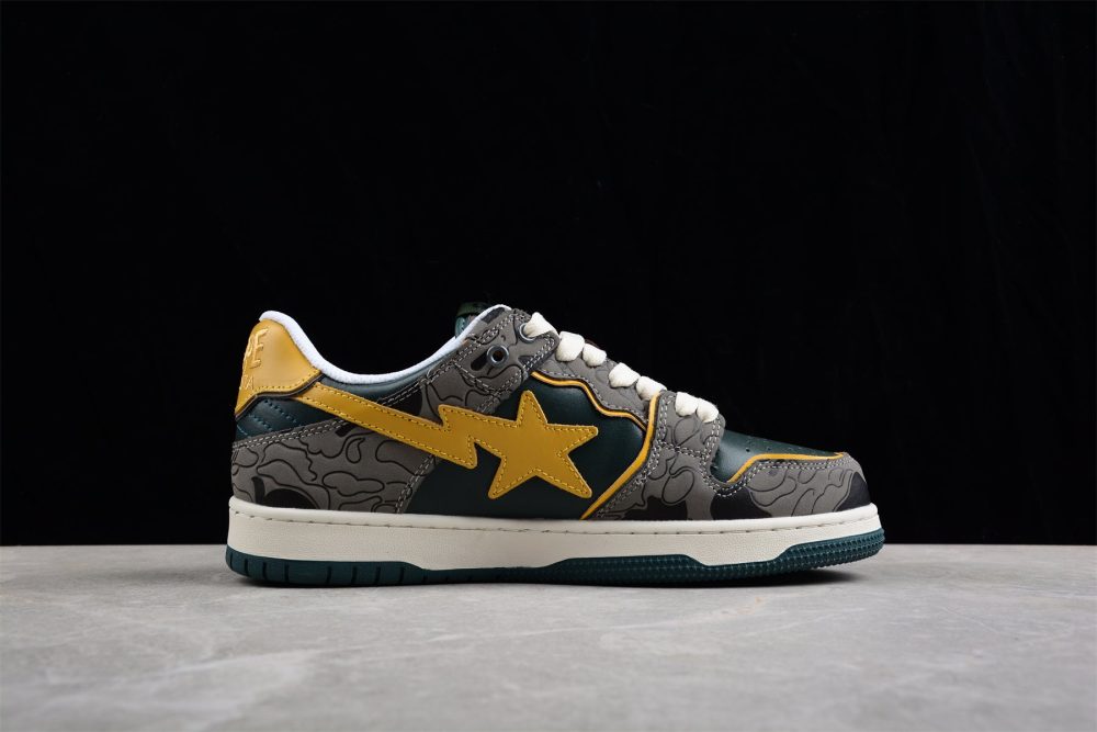 Bape Sta Low-Top Sneakers In Green And Yellow