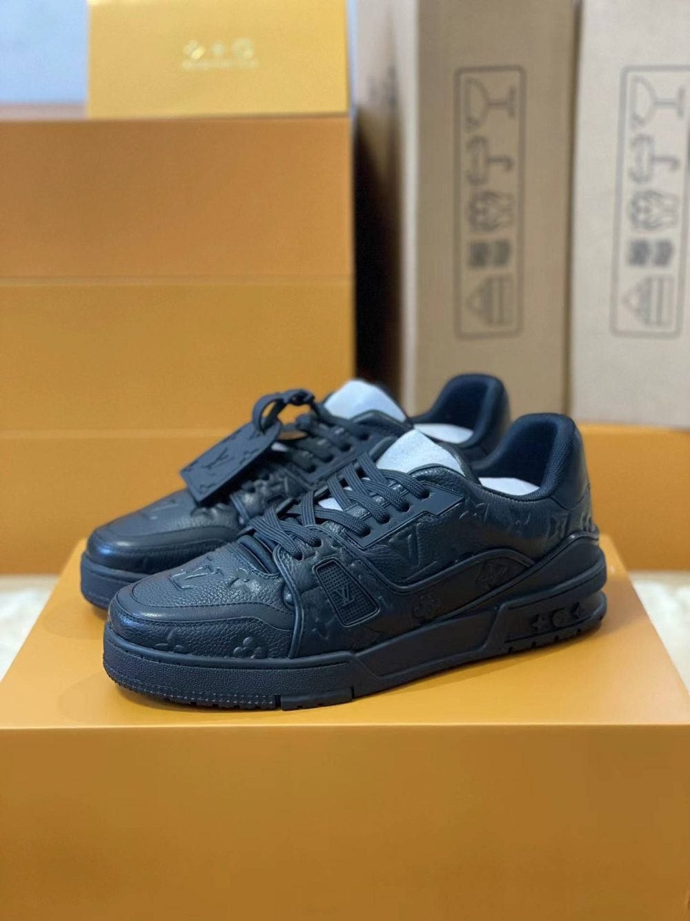 LOUIS VUITTON TRAINER 1A9IQ5 Sneakers