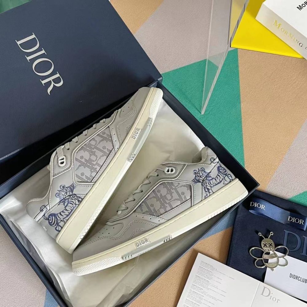 DIOR HIGH LEVEL B27 Sneaker