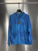 Louis Vuitton Slightly loose functional hooded jacket