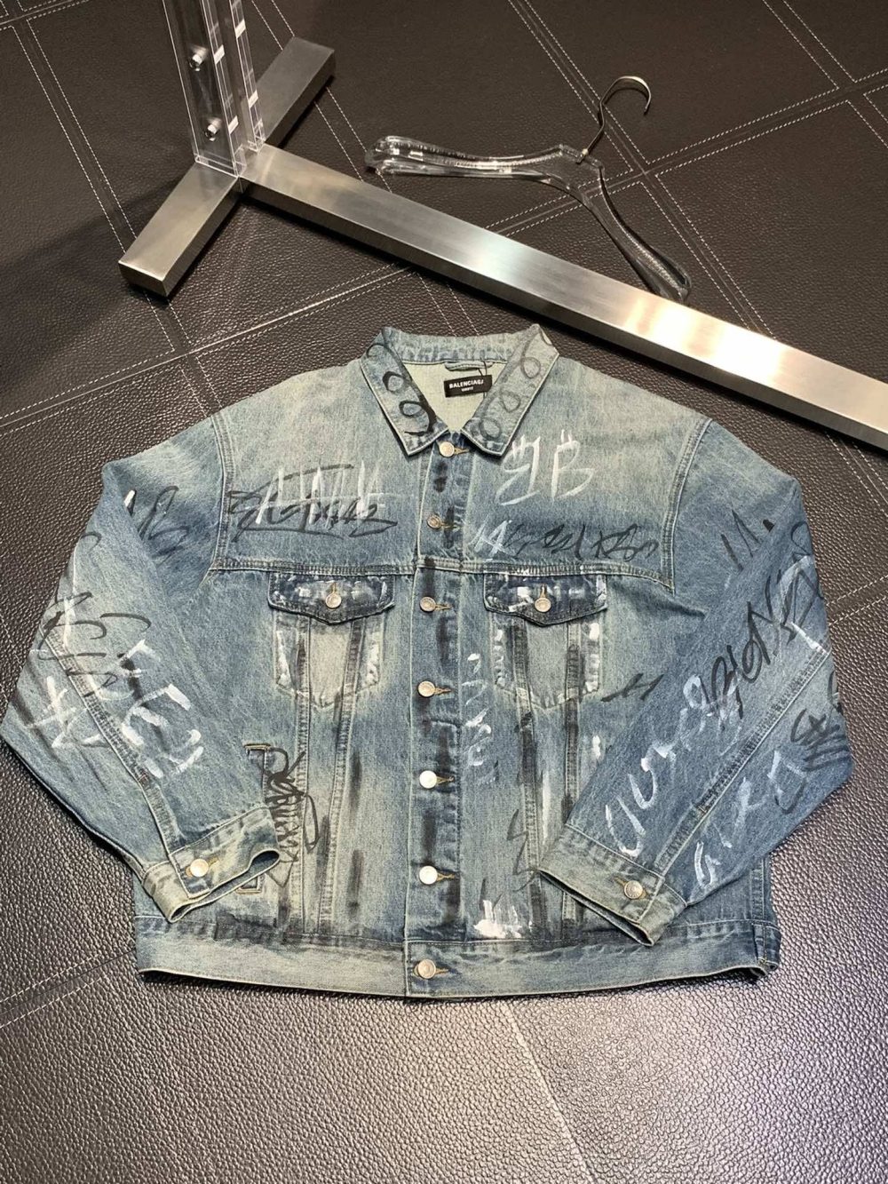 Balenciaga Lapel graffiti denim jacket