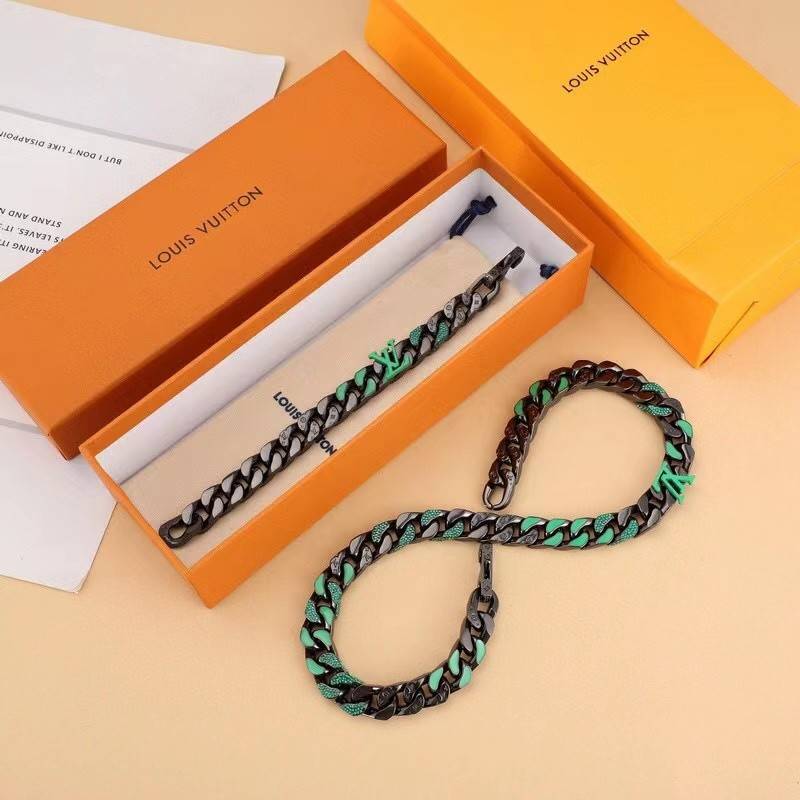 LV  Bracelet