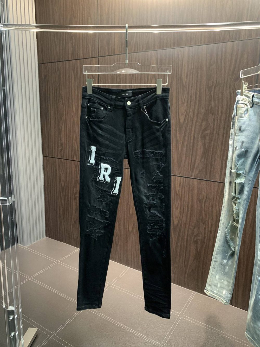 Amiri slim fit petite straight jeans