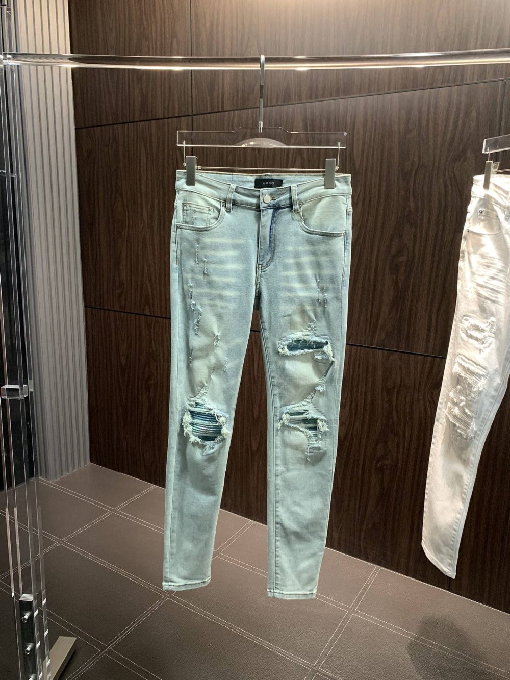 Amiri slim fit petite straight jeans