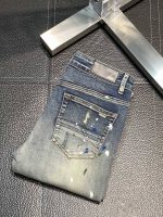 Amiri slim fit petite straight jeans