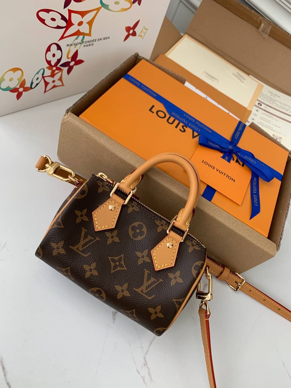 Louis Vuitton Nano Speedy M81085，Size：16*10*7.5cm