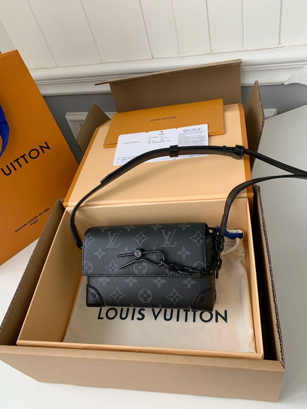 Louis Vuitton STEAMER Mini Handbag M81783, 18 * 11 * 6.5cm