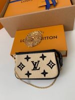 Louis Vuitton New Lafite Cotton Embroidery MINI POCHETTE ACCESSOIRES Hand Chain Small Bag M82472