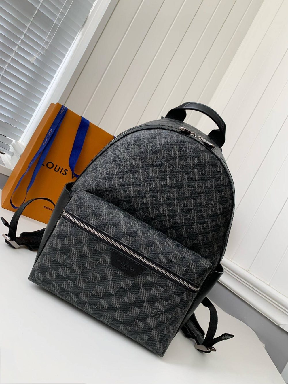 Louis Vuitton 24s New DISCOVERY Small Black Checker Backpack N40514, Top Quality Size: 29 * 38 * 20c