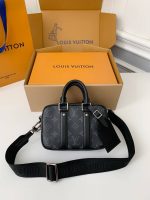 Louis Vuitton Autumn/Winter New NANO PORTE DOCUMENTS VOYAGE Handbag M82770, Top Quality