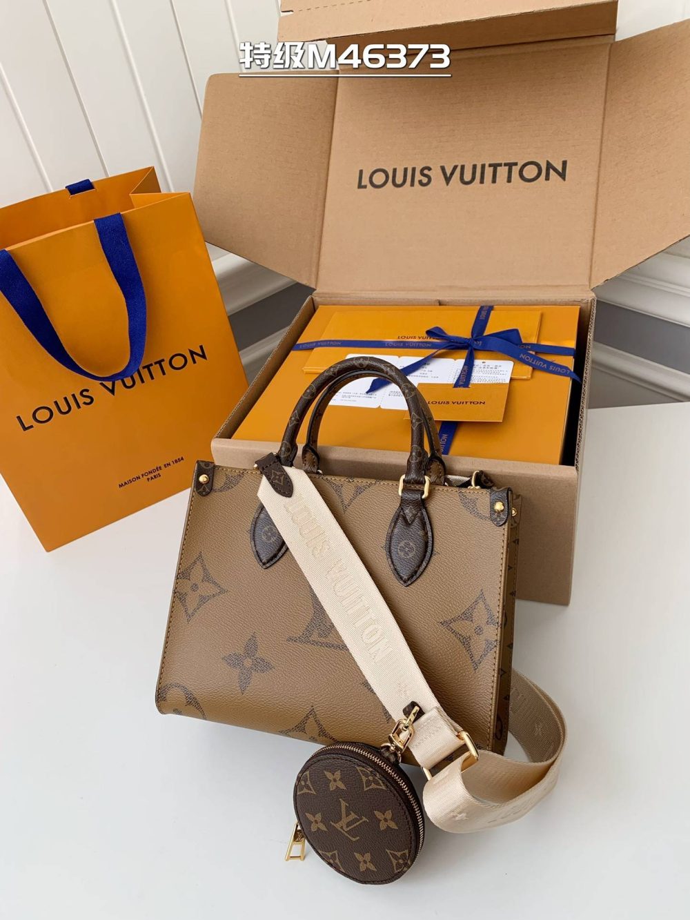 Louis Vuitton Borsa OnTheGo PM M46373，Size：25*19*11.5cm