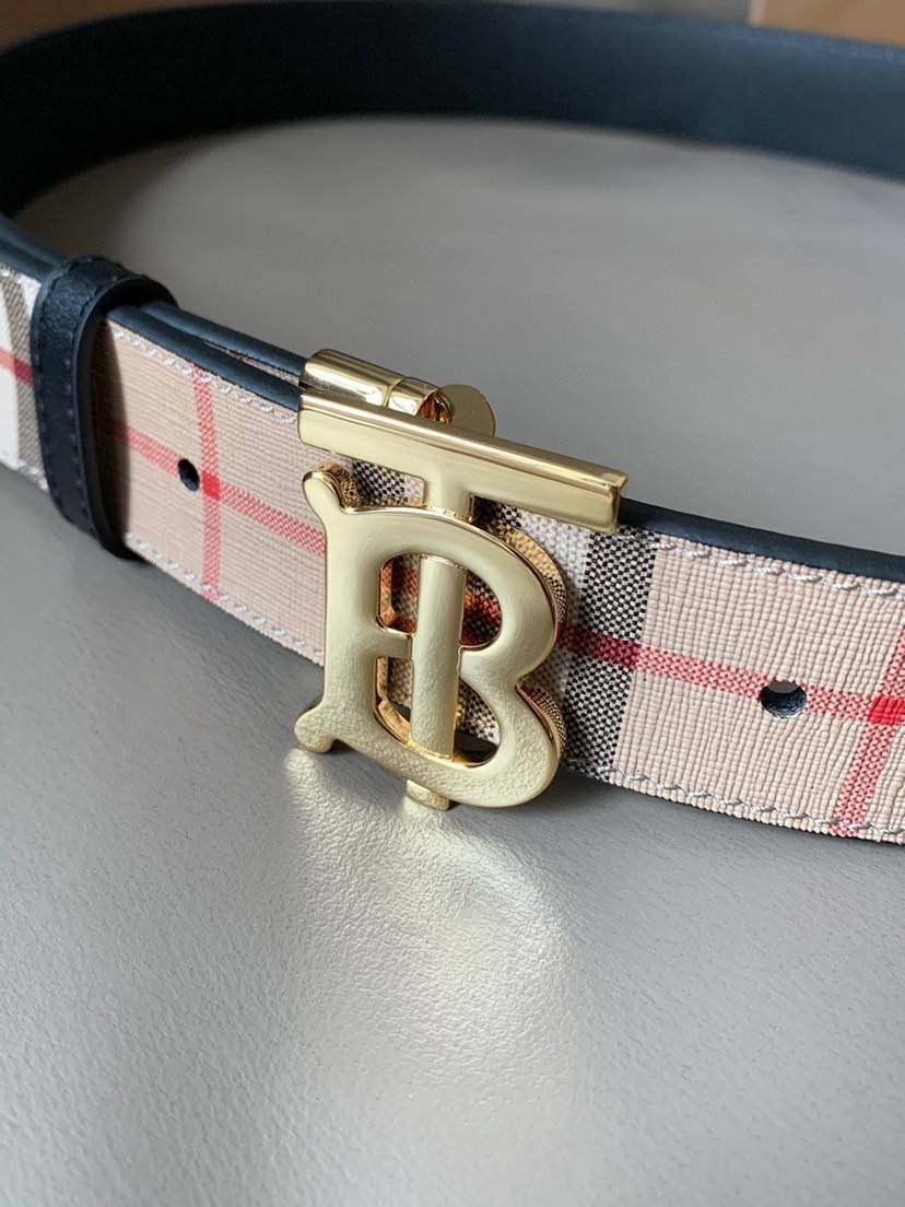 Burberry belt