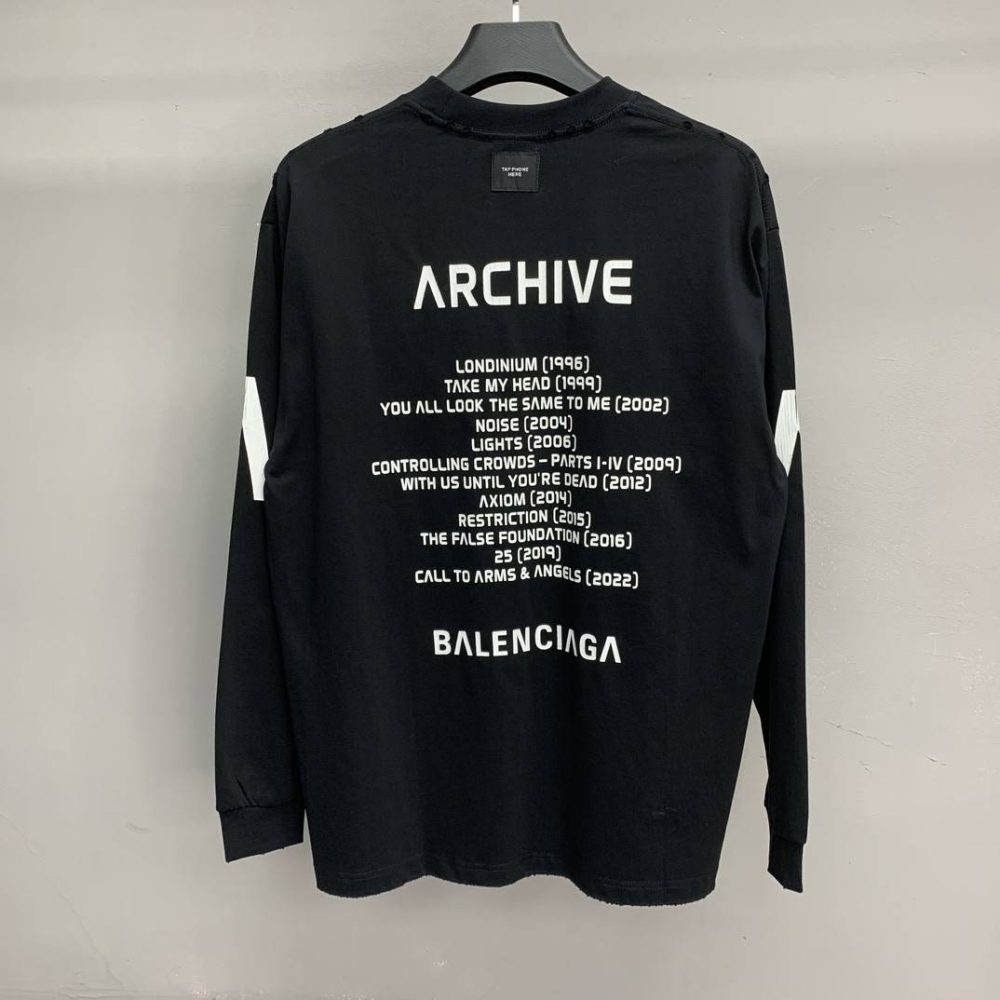 Balenciaga V long sleeve T-shirt