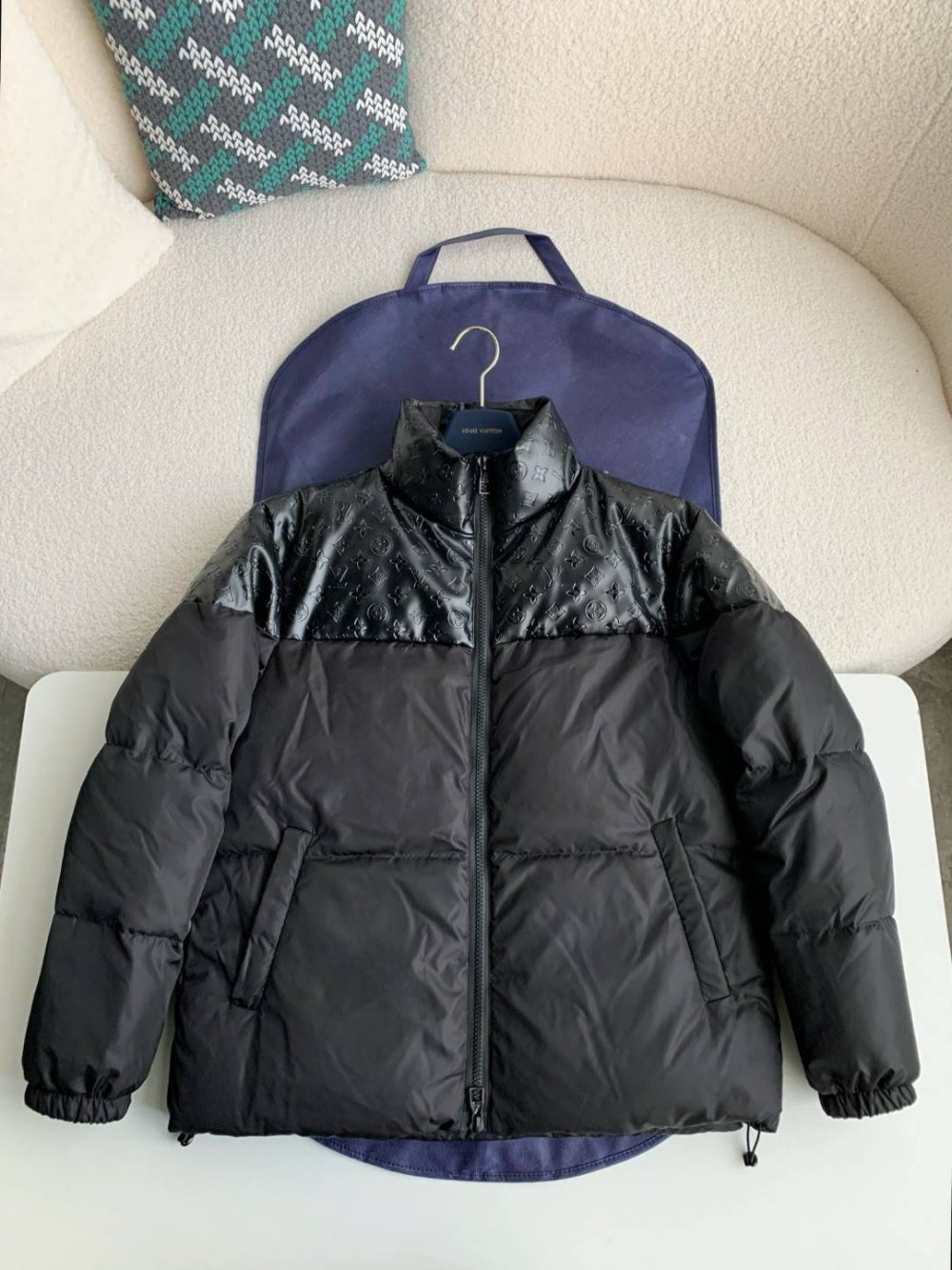 LOUIS VUITTON LOGO Down Jacket