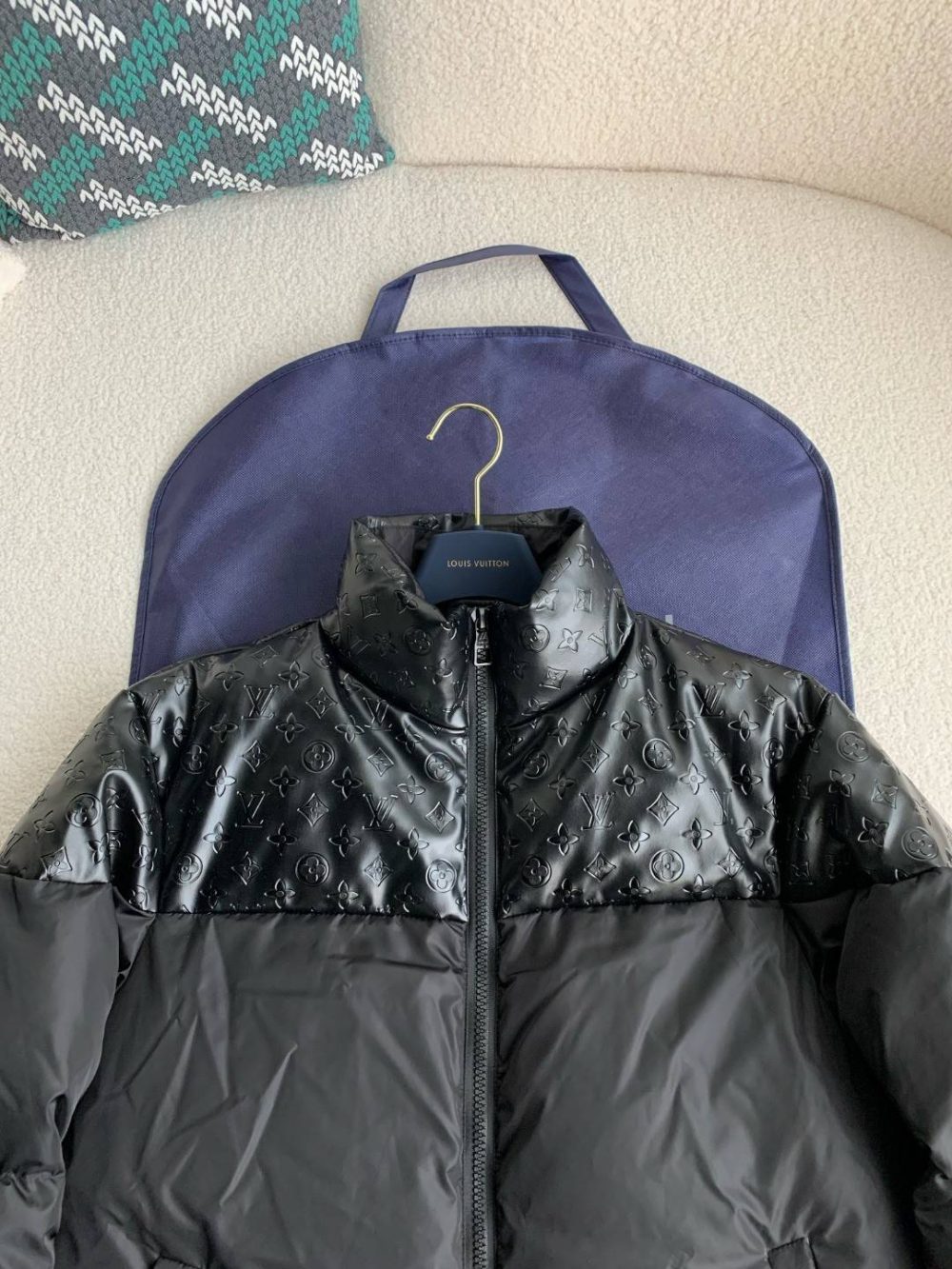 LOUIS VUITTON LOGO Down Jacket