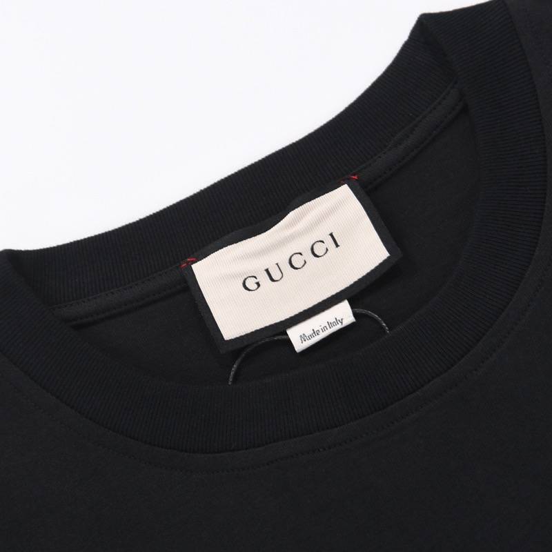 Gucci men's and women's black T-shirt