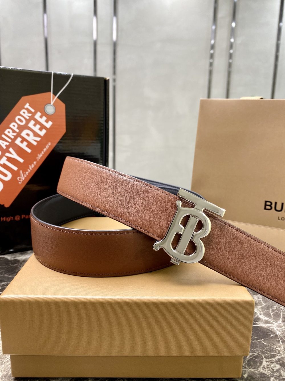 Burberry belt