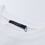 Louis Vuitton Logo lettering T-shirt with 23SS neckline