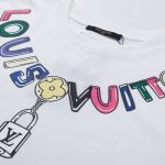 Louis Vuitton Logo lettering T-shirt with 23SS neckline