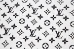 Louis Vuitton 230,000 new T-shirts for spring and summer