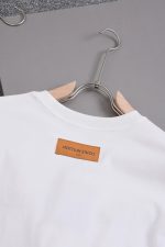 Louis Vuitton 24ss new embroidered t-shirt for spring and summer