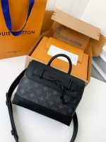 Louis Vuitton's new Sac Plat Horizontal Zippé men's black flower briefcase M45165 Size: 31*39*8.5cm