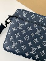 Louis Vuitton The new TRIO Postman Pack M24753  Size： 25*18.5*7cm