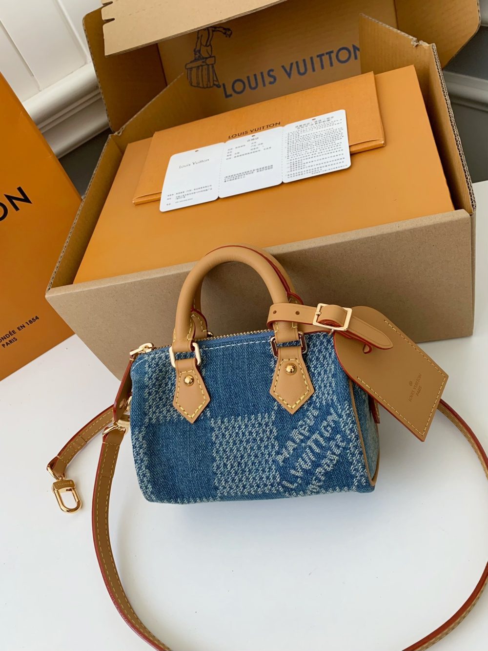 Louis Vuitton The new SPEEDY 18bandouli ère tannin denim handbag  N40682  Size：18*12*10cm