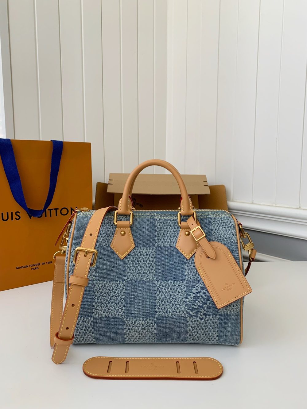 Louis Vuitton The new SPEEDY 25bandouli ère tannin denim handbag  N40700  Size：25*15*15cm