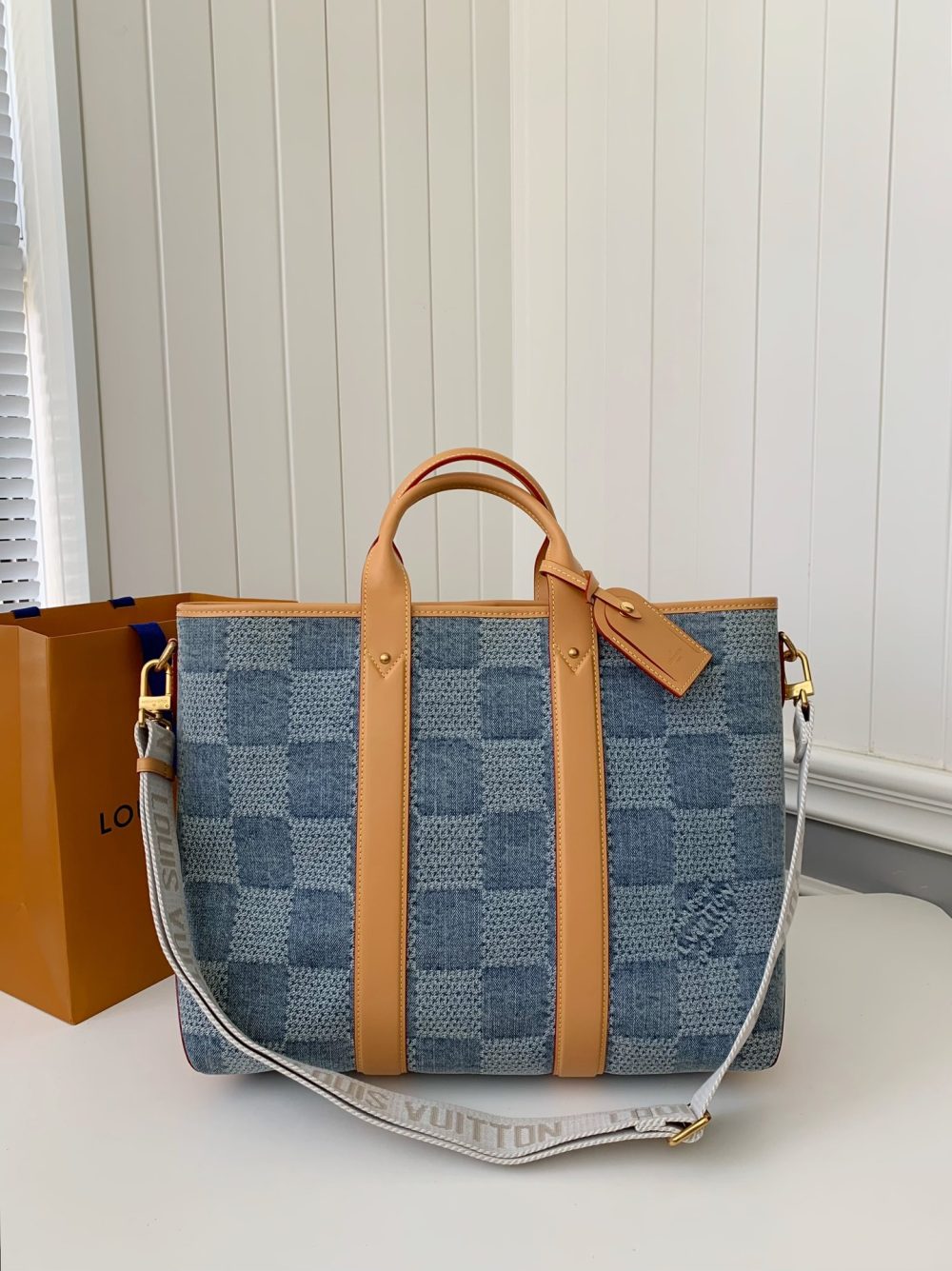 Louis Vuitton New Weekend TOTE tannin jean bag  N40702  Size：43*34*17.5cm