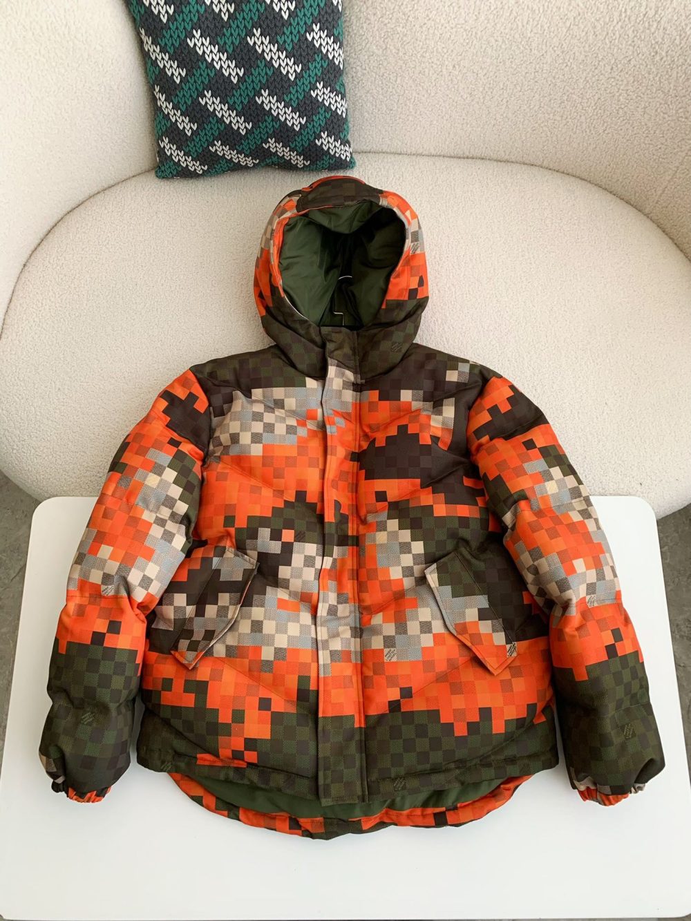 Louis Vuitton  FW24 Casual down jacket