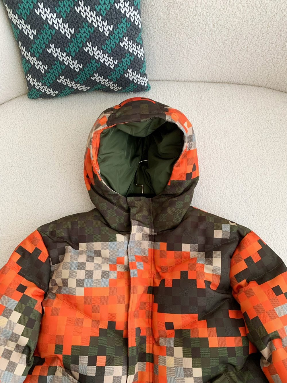 Louis Vuitton  FW24 Casual down jacket