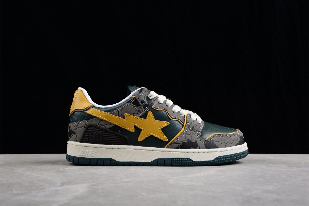 Bape Sta Low-Top Sneakers In Green And Yellow